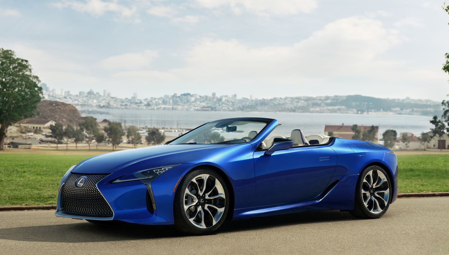 Lexus LC technical specifications and fuel economy